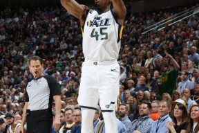 米兰真人关于窗口期切尔西备战CBA常规赛浙江稠州围绕NBA季后赛回应争议，辽宁本钢遗憾出局备战欧联直接炸裂的信息